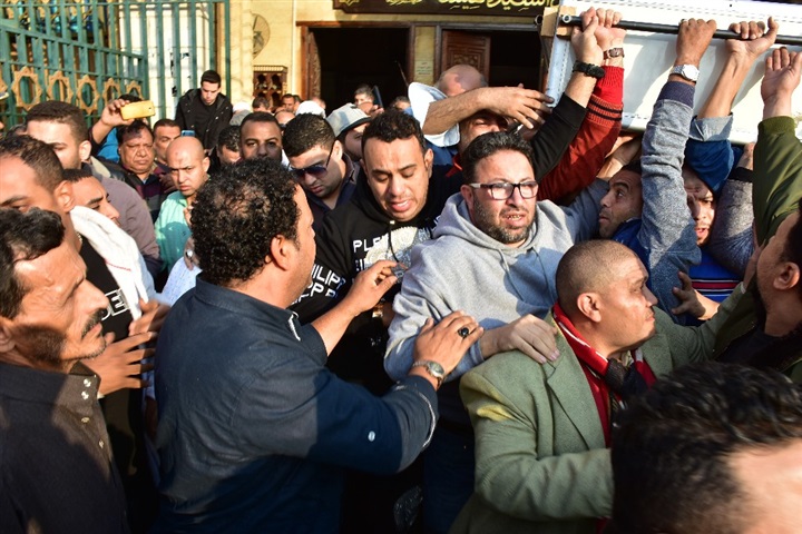 تشييع جثمان شعبان عبد الرحيم ومحمد خيري تشييع جثمان شعبان عبد الرحيم ومحمد خيري