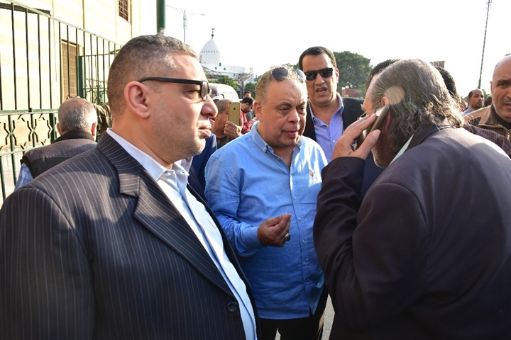 تشييع جثمان شعبان عبد الرحيم ومحمد خيري تشييع جثمان شعبان عبد الرحيم ومحمد خيري