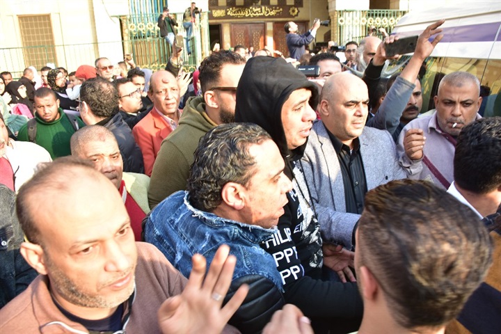 تشييع جثمان شعبان عبد الرحيم ومحمد خيري تشييع جثمان شعبان عبد الرحيم ومحمد خيري