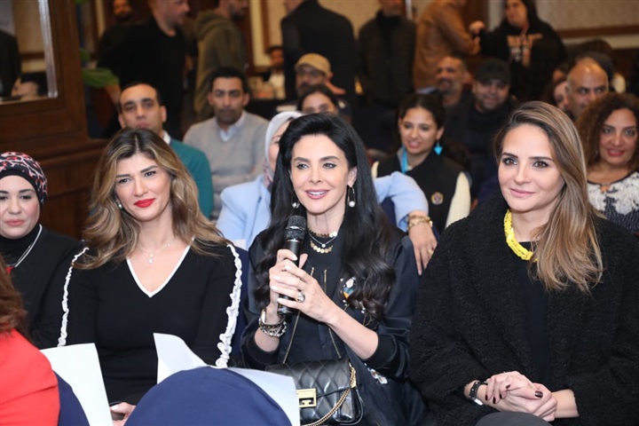 وزيرة التضامن وعدد من مشاهير الفن والإعلام يحتفلون مع هشام سليمان بتوقيع كتابه وزيرة التضامن وعدد من مشاهير الفن والإعلام يحتفلون مع هشام سليمان بتوقيع كتابه