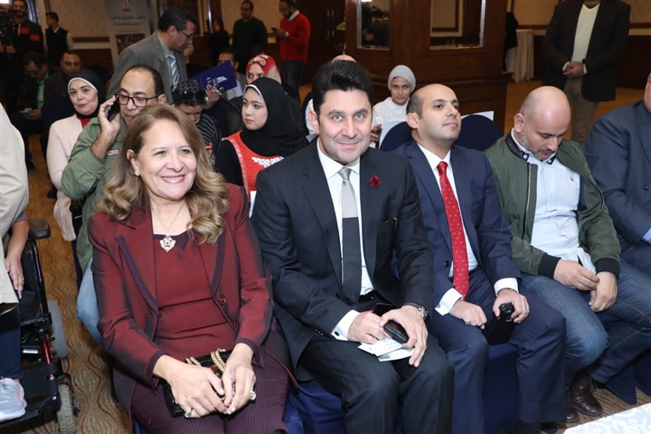 وزيرة التضامن وعدد من مشاهير الفن والإعلام يحتفلون مع هشام سليمان بتوقيع كتابه وزيرة التضامن وعدد من مشاهير الفن والإعلام يحتفلون مع هشام سليمان بتوقيع كتابه