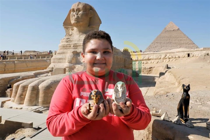 وزارة الآثار تدعو الطفل علي صبرة وعائلته لجولة إرشادية في 3 مواقع