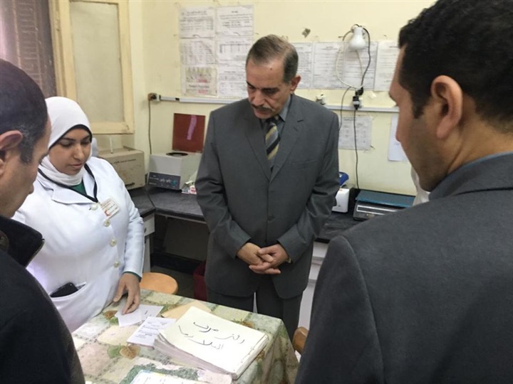 محافظ كفر الشيخ يتفقد الأعمال الإنشائية لمستشفى بيلا المركزي ويطمئن على المرضي بالحميات