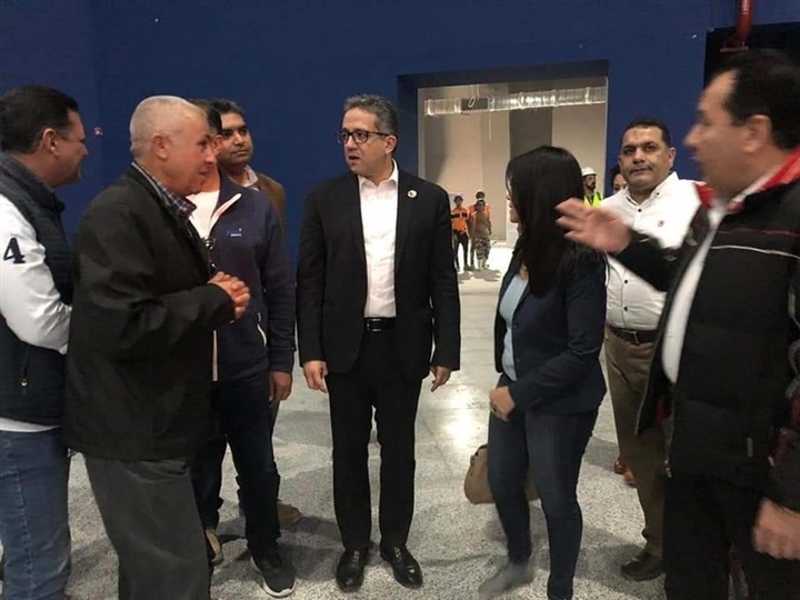وزير الآثار يتفقد متحف شرم الشيخ