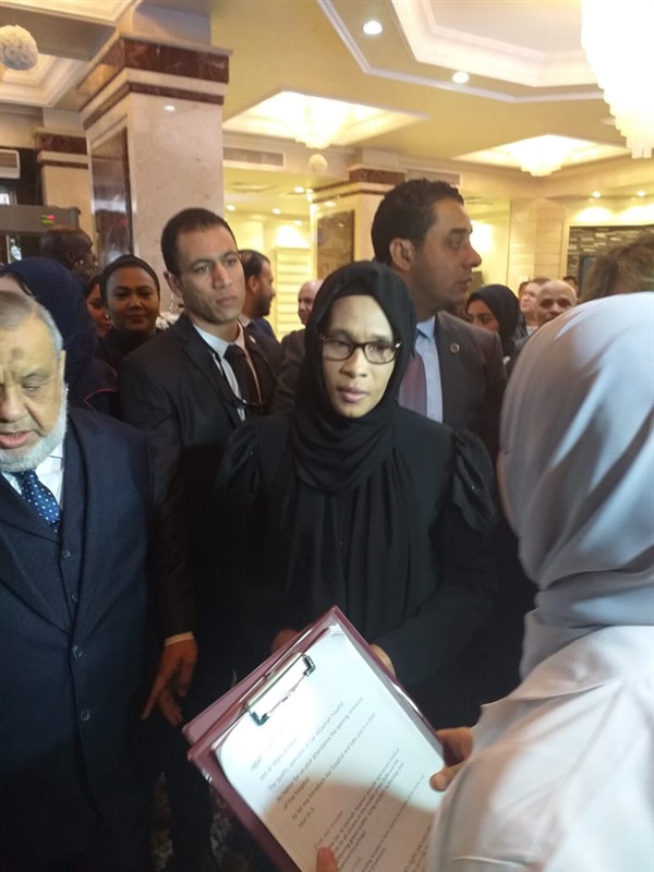 السيدة الأولى لدولة جامبيا تفتتح مستشفى دار القمة بطنطا