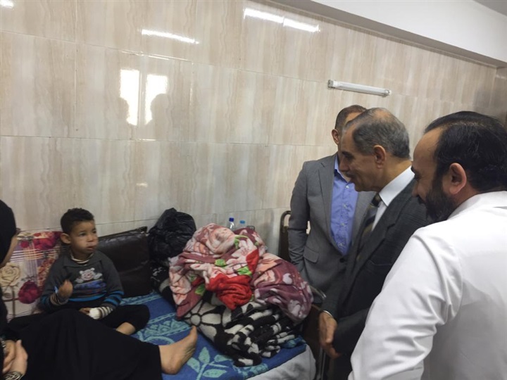 بالصور.. محافظ كفر الشيخ يطمئن علي مستوي الخدمات بمستشفي العبور
