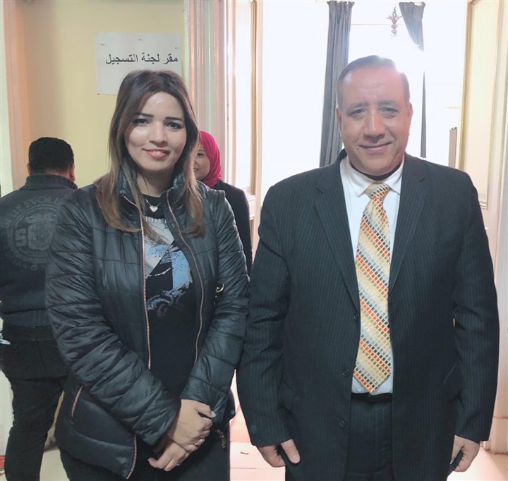 نقيب الصحفيين بالإسكندرية يقدم التهنئة لـ"سوزان جعفر" لتوليها منصب نائب لرئيس التحرير