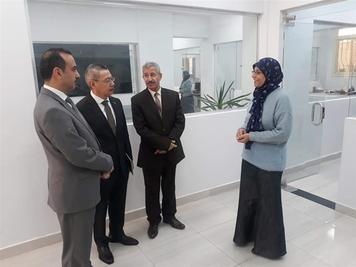 إليخاندرو ميندوزا سفير دولة بنما بالقاهرة يتفقد ديوان عام محافظة بورسعيد ومتحف النصر الحديث 