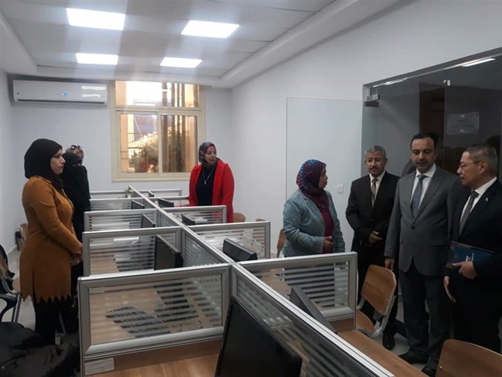 إليخاندرو ميندوزا سفير دولة بنما بالقاهرة يتفقد ديوان عام محافظة بورسعيد ومتحف النصر الحديث 