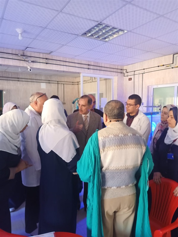 محافظ كفر الشيخ يقرر تكريم طبيب وممرضة بمستشفي سيدي سالم