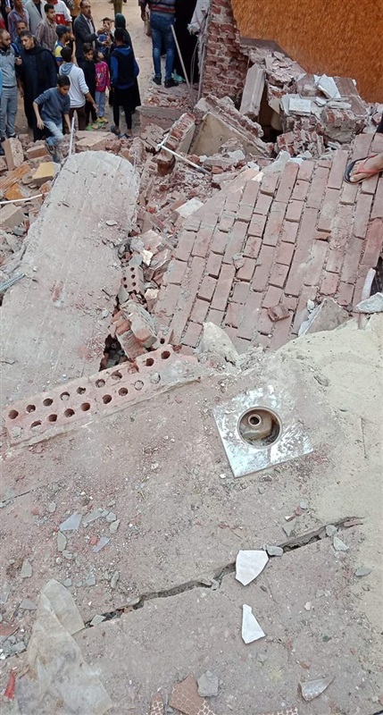 انهيار منزل من أربع طوابق بالشرقية انهيار منزل من أربع طوابق بالشرقية