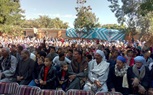 وسط فرحة 