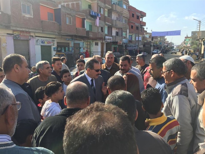 بالصور.. محافظ كفر الشيخ يفاجئ عددا من المنشآت الخدمية بقري قلين 