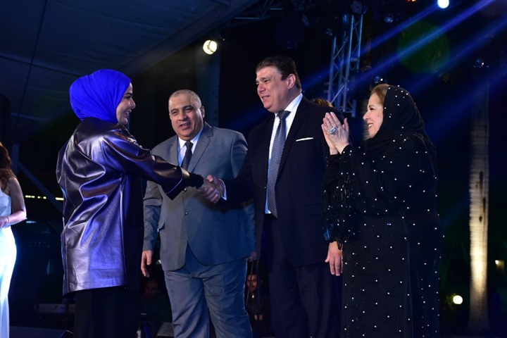 تكريم نجوم الفن فى حفل الهيئة الوطنية للإعلام وعرض فيلمًا تسجيليًا عن الراحلون تكريم نجوم الفن فى حفل الهيئة الوطنية للإعلام وعرض فيلمًا تسجيليًا عن الراحلون