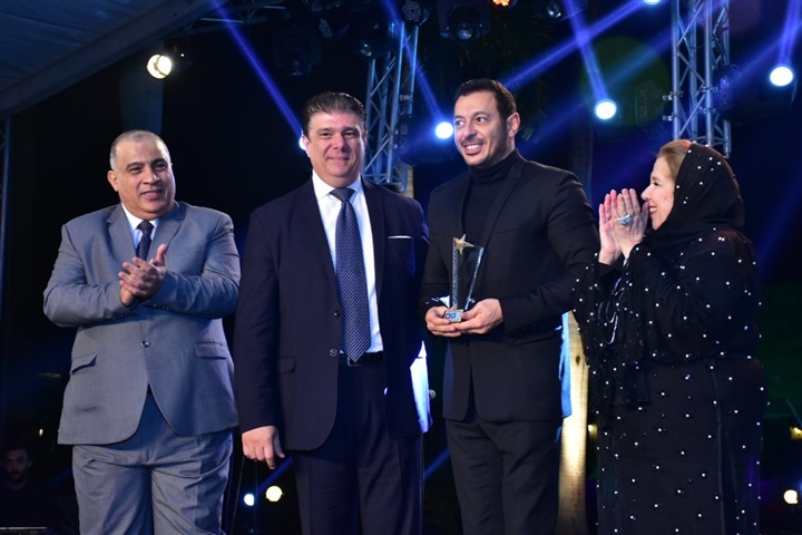 تكريم نجوم الفن فى حفل الهيئة الوطنية للإعلام وعرض فيلمًا تسجيليًا عن الراحلون تكريم نجوم الفن فى حفل الهيئة الوطنية للإعلام وعرض فيلمًا تسجيليًا عن الراحلون