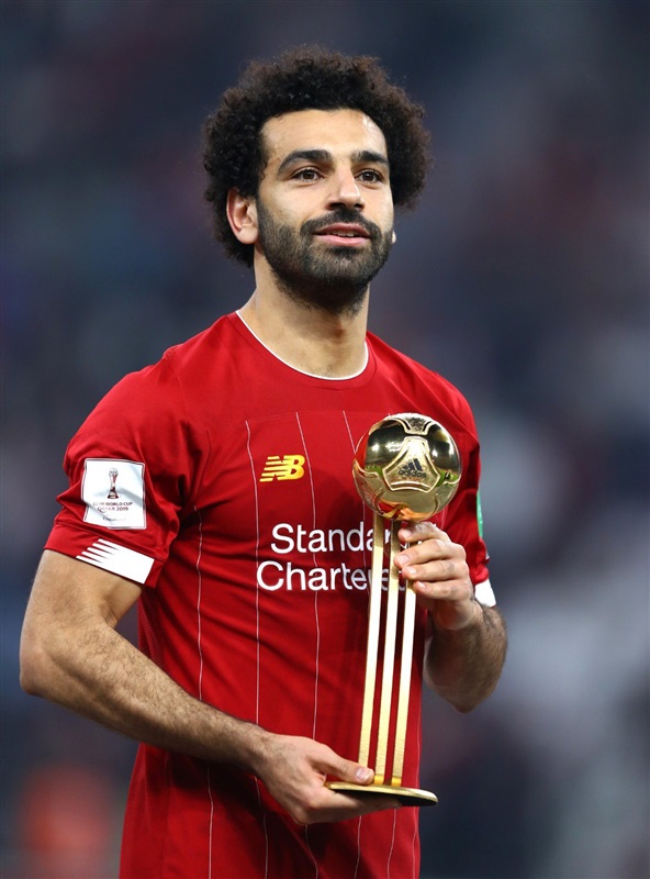 شاهد.. محمد صلاح فى جلسة تصوير حاملا كأس العالم للأندية شاهد.. محمد صلاح فى جلسة تصوير حاملا كأس العالم للأندية