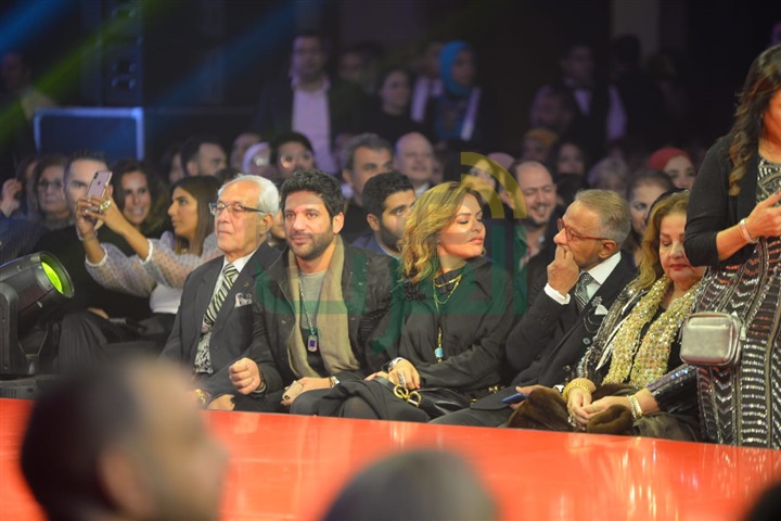 بالصور.. وائل جسار يتألق فى عرض أزياء هانى البحيري بالصور.. وائل جسار يتألق فى عرض أزياء هانى البحيري
