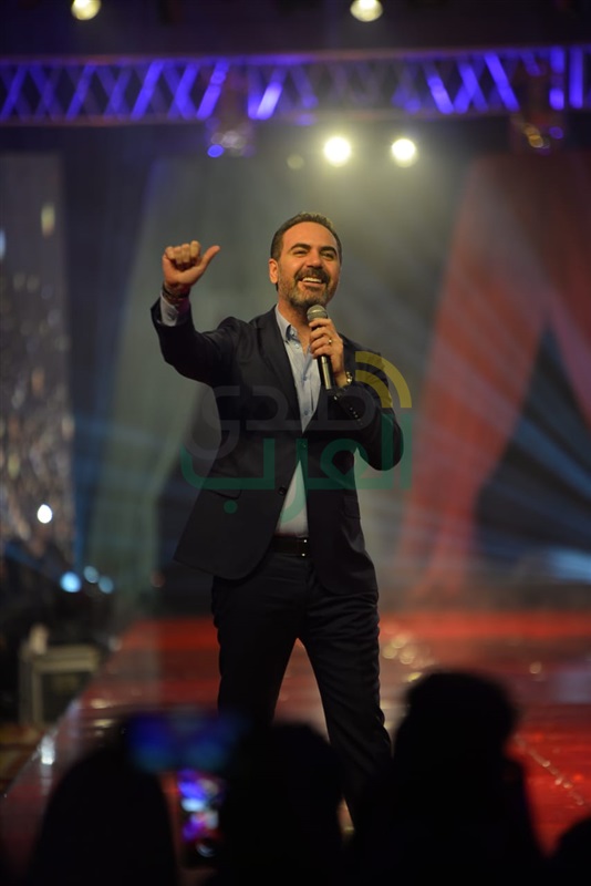 بالصور.. وائل جسار يتألق فى عرض أزياء هانى البحيري بالصور.. وائل جسار يتألق فى عرض أزياء هانى البحيري