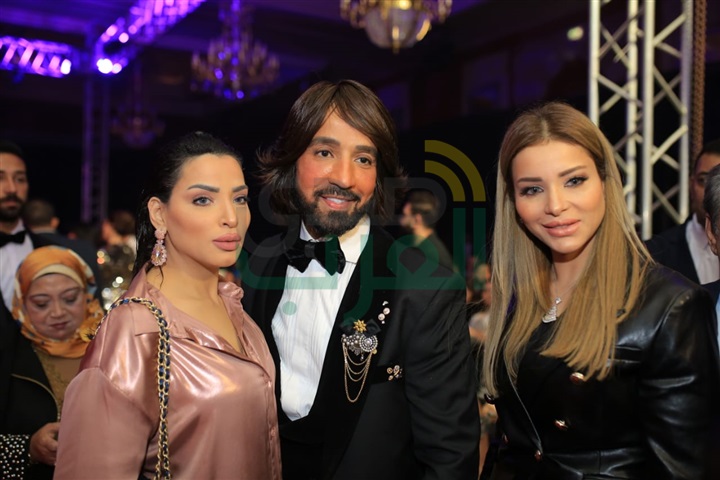 بالصور .. مي عمر تتألق بأغلى فستان زفاف في العالم قيمته ١٥ مليون دولار بالصور .. مي عمر تتألق بأغلى فستان زفاف في العالم قيمته ١٥ مليون دولار