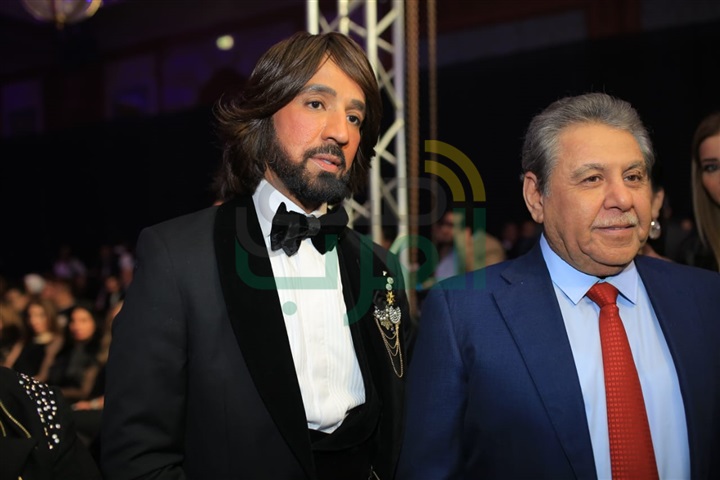 بالصور .. مي عمر تتألق بأغلى فستان زفاف في العالم قيمته ١٥ مليون دولار بالصور .. مي عمر تتألق بأغلى فستان زفاف في العالم قيمته ١٥ مليون دولار