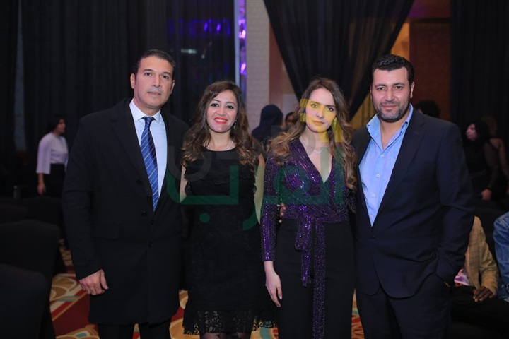 بالصور .. مي عمر تتألق بأغلى فستان زفاف في العالم قيمته ١٥ مليون دولار بالصور .. مي عمر تتألق بأغلى فستان زفاف في العالم قيمته ١٥ مليون دولار
