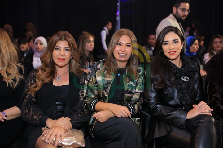 بالصور .. مي عمر تتألق بأغلى فستان زفاف في العالم قيمته ١٥ مليون دولار بالصور .. مي عمر تتألق بأغلى فستان زفاف في العالم قيمته ١٥ مليون دولار