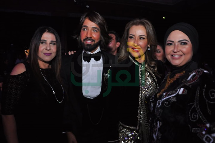 بالصور .. مي عمر تتألق بأغلى فستان زفاف في العالم قيمته ١٥ مليون دولار بالصور .. مي عمر تتألق بأغلى فستان زفاف في العالم قيمته ١٥ مليون دولار