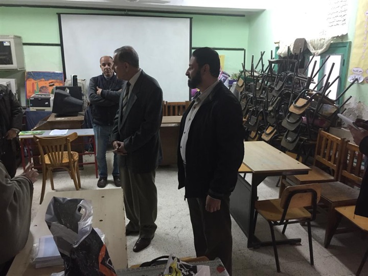 بالصور.. محافظ كفر الشيخ يقرر تكريم معلمة وطالب بمدرسة النور للمكفوفين ويكلف بإعادة بناء المدرسة