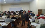 رئيس جامعة كفر الشيخ يتابع تطبيق معايير الجودة علي الورقة الامتحانية في 3 كليات