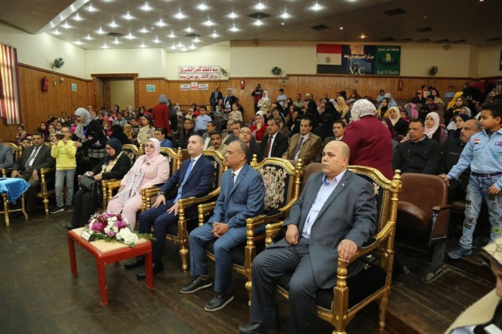 بالصور.. تكريم 93 من المتميزين في التعليم المجتمعى بكفر الشيخ