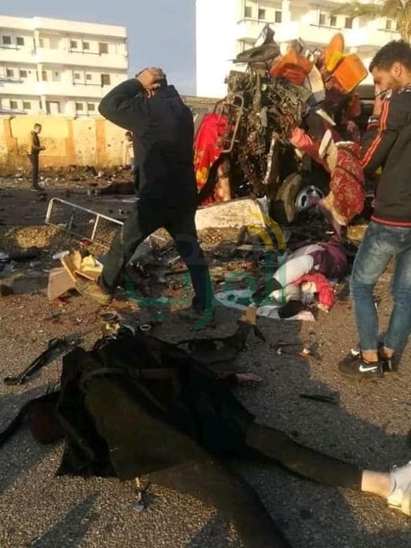 بالصور.. ارتفاع عدد ضحايا حادث طريق بورسعيد لــ22 قتيلا جميعهم عمال