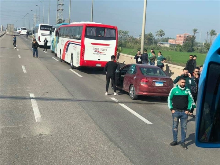 الأمن يضبط المتورطين في الاعتداء علي أتوبيسات مشجعي النادي المصري أثناء الإتجاه للإسكندرية الأمن يضبط المتورطين في الاعتداء علي أتوبيسات مشجعي النادي المصري أثناء الإتجاه للإسكندرية