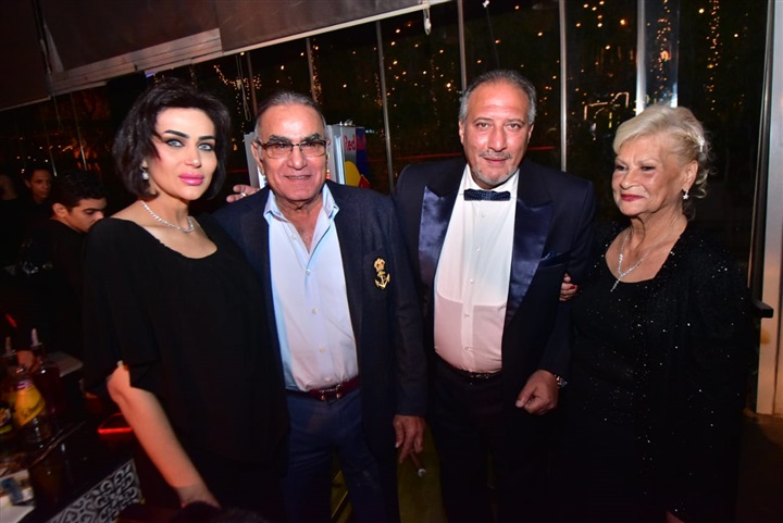 بالصور.. صفوة المجتمع يحتفلون بخطوبة نجل سيدة الأعمال "ليلى شتا" بالصور.. صفوة المجتمع يحتفلون بخطوبة نجل سيدة الأعمال "ليلى شتا"