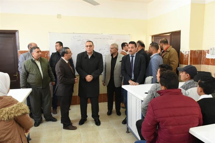 محافظ الشرقية يفتتح مدرسة إبراهيم الأمين الثانوية المشتركة بالحجازية بتكلفة 4 مليون جنيه 