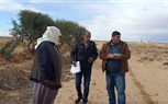  محافظ مطروح يوجه بسرعة إجراء المعاينات للمتقدمين لانشاء ابار نشو بالقري والتجمعات في الصحراء تيسيرا عليهم