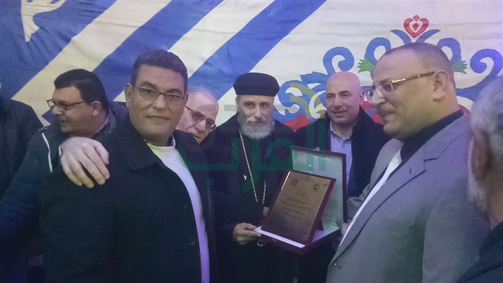 بالصور.. "مستقبل وطن" بكفر الشيخ يشارك الأخوة الأقباط احتفالات عيد الميلاد المجيد