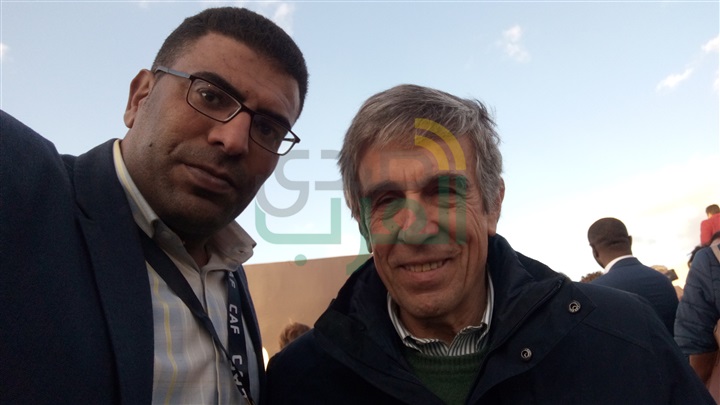 أساطير أفريقيا تفوز على نجوم العالم تحت سفح الأهرامات