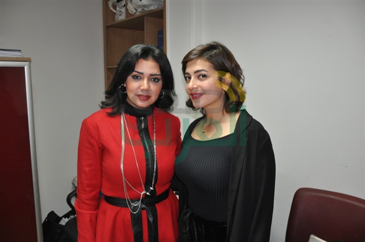 بالصور .. استعدادات أسرة مسلسل "الدولي" قبل بدء التصوير بالصور .. استعدادات أسرة مسلسل "الدولي" قبل بدء التصوير