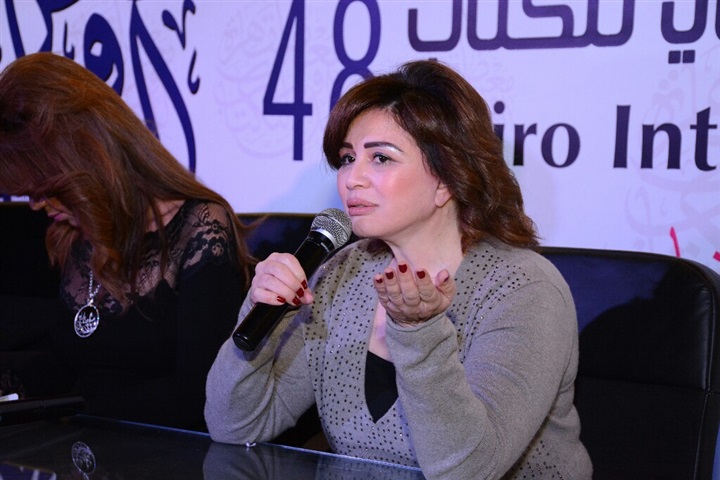 بالصور.. ندوة الهام شاهين لفيلم يوم للستات علي هامش معرض الكتاب بالصور.. ندوة الهام شاهين لفيلم يوم للستات علي هامش معرض الكتاب