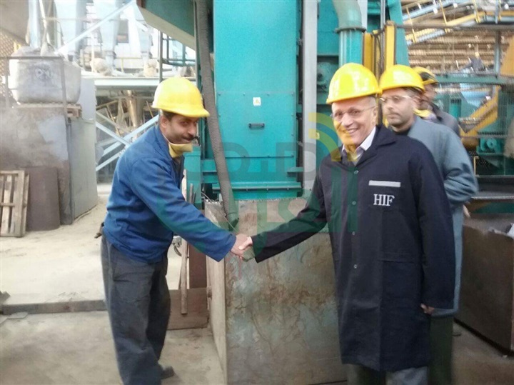 العصار يفتتح محطة تجهيز الرمال بالمسبك الآلى بشركة حلوان للمسبوكات العصار يفتتح محطة تجهيز الرمال بالمسبك الآلى بشركة حلوان للمسبوكات