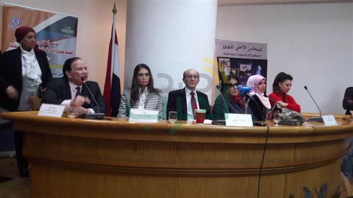 تكريم أيوب وصبحى وبدر وحمدى وأنوشكا فى المؤتمر العلمى الدولى تكريم أيوب وصبحى وبدر وحمدى وأنوشكا فى المؤتمر العلمى الدولى