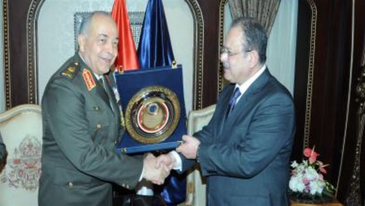  اليوم .. وزير الداخلية يستقبل وزير الدفاع والإنتاج الحربى 