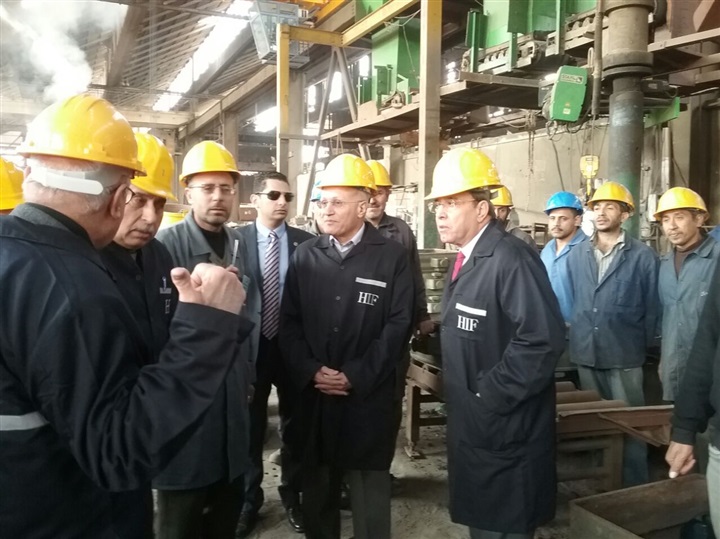العصار يفتتح محطة تجهيز الرمال بالمسبك الالى بشركة حلوان للمسبوكات
