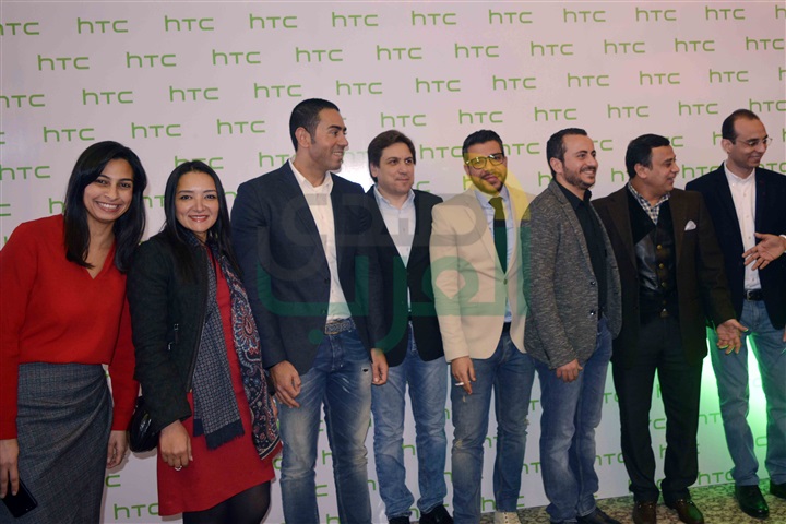 بالصور .. حماقي يشارك في حفل إطلاق هاتف HTC الجديد بالصور .. حماقي يشارك في حفل إطلاق هاتف HTC الجديد