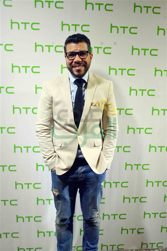 بالصور .. حماقي يشارك في حفل إطلاق هاتف HTC الجديد بالصور .. حماقي يشارك في حفل إطلاق هاتف HTC الجديد