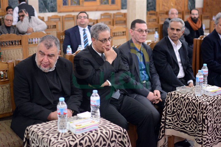 بالصور .. نجوم السياسة والإعلام يواسون محمد علي خير في وفاة والدته بالصور .. نجوم السياسة والإعلام يواسون محمد علي خير في وفاة والدته