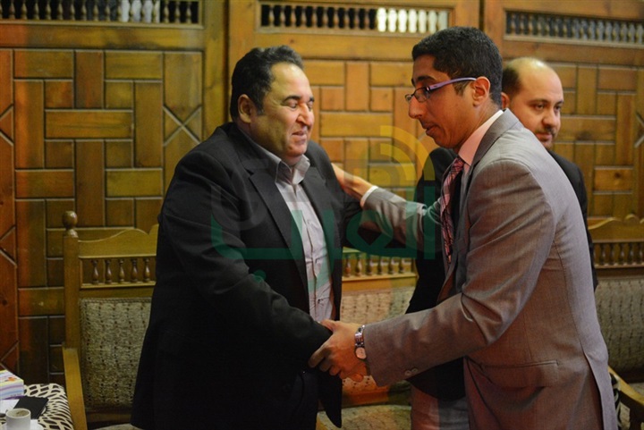 بالصور .. نجوم السياسة والإعلام يواسون محمد علي خير في وفاة والدته بالصور .. نجوم السياسة والإعلام يواسون محمد علي خير في وفاة والدته