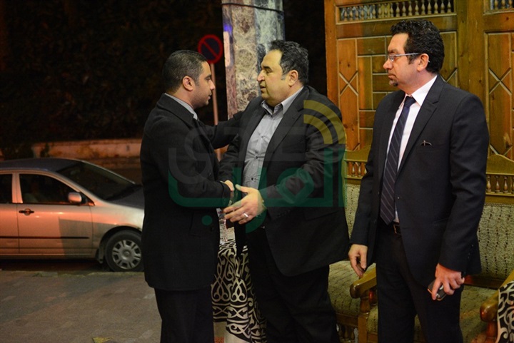 بالصور .. نجوم السياسة والإعلام يواسون محمد علي خير في وفاة والدته بالصور .. نجوم السياسة والإعلام يواسون محمد علي خير في وفاة والدته