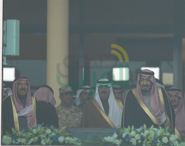 خادم الحرمين يفتتح مهرجان «الجنادرية 31» بحضور أمير الكويت وملك البحرين خادم الحرمين يفتتح مهرجان «الجنادرية 31» بحضور أمير الكويت وملك البحرين