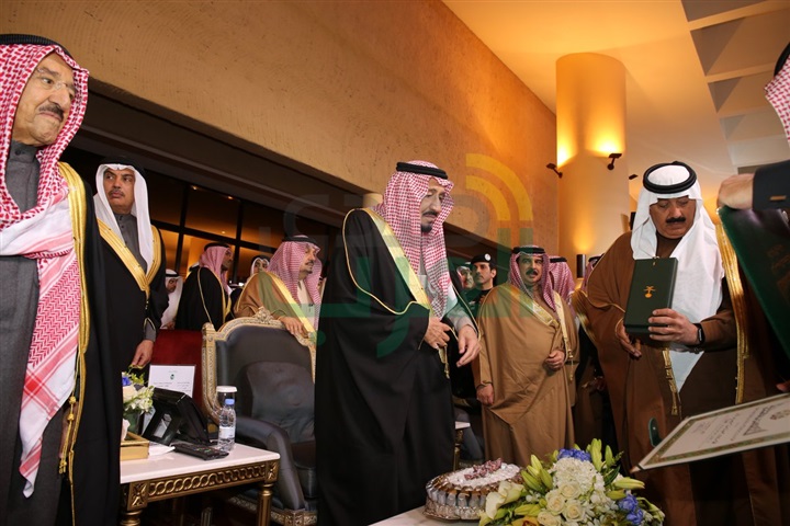خادم الحرمين يفتتح مهرجان «الجنادرية 31» بحضور أمير الكويت وملك البحرين خادم الحرمين يفتتح مهرجان «الجنادرية 31» بحضور أمير الكويت وملك البحرين
